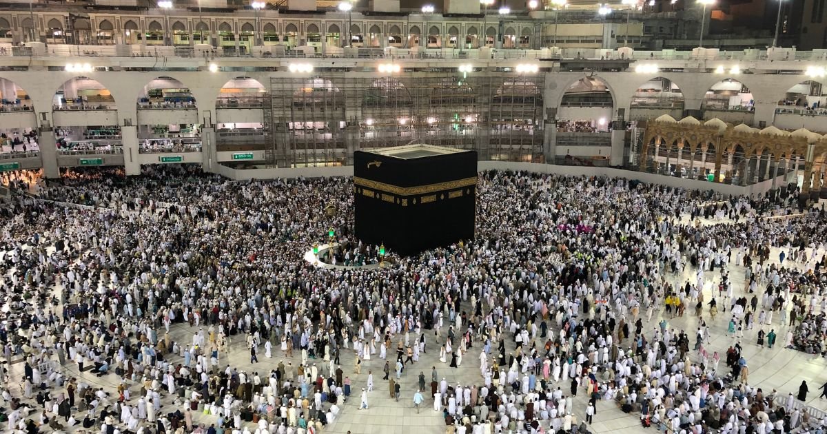 Step-by-Step Guide to Performing Umrah for UK Pilgrims